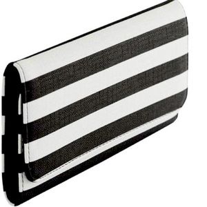 🤍🖤NWT!🖤🤍Kut from the Kloth Wallet